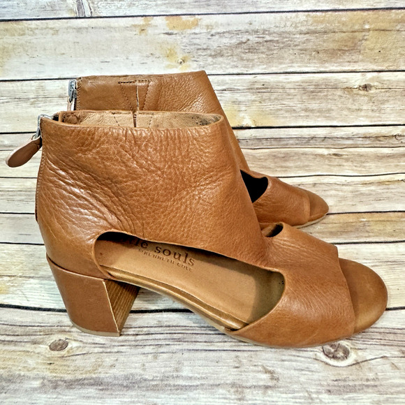 Gentle Souls Womens Cognac Brown Leather Charlene Peep Toe Block Heel Shoes 8M - Picture 2 of 8